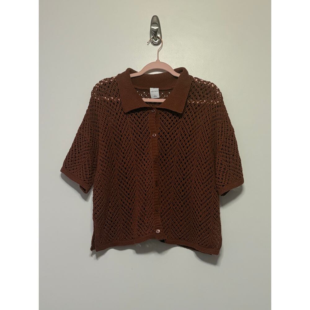 WILD FABLE, LOOSE KNIT, SHORT SLEEVE METALLIC THREAD SWEATER BROWN, MEDIUM
